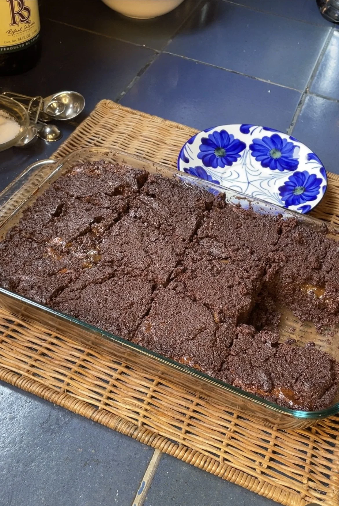Fudgy Cannabis-Brownies mit Dulce de leche