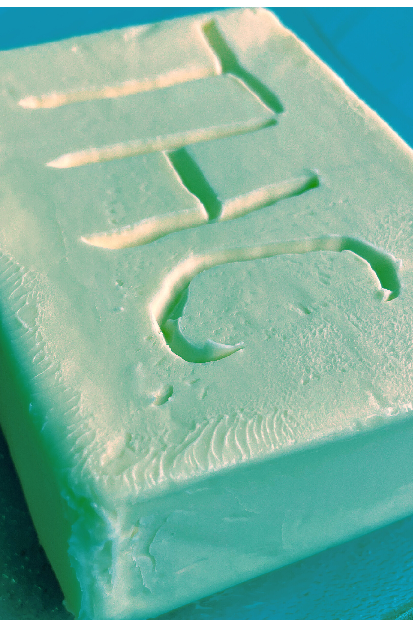 Wenn's so einfach wäre: diese Butter ist mit einem Grünfilter am Computer eingefärbt worden.