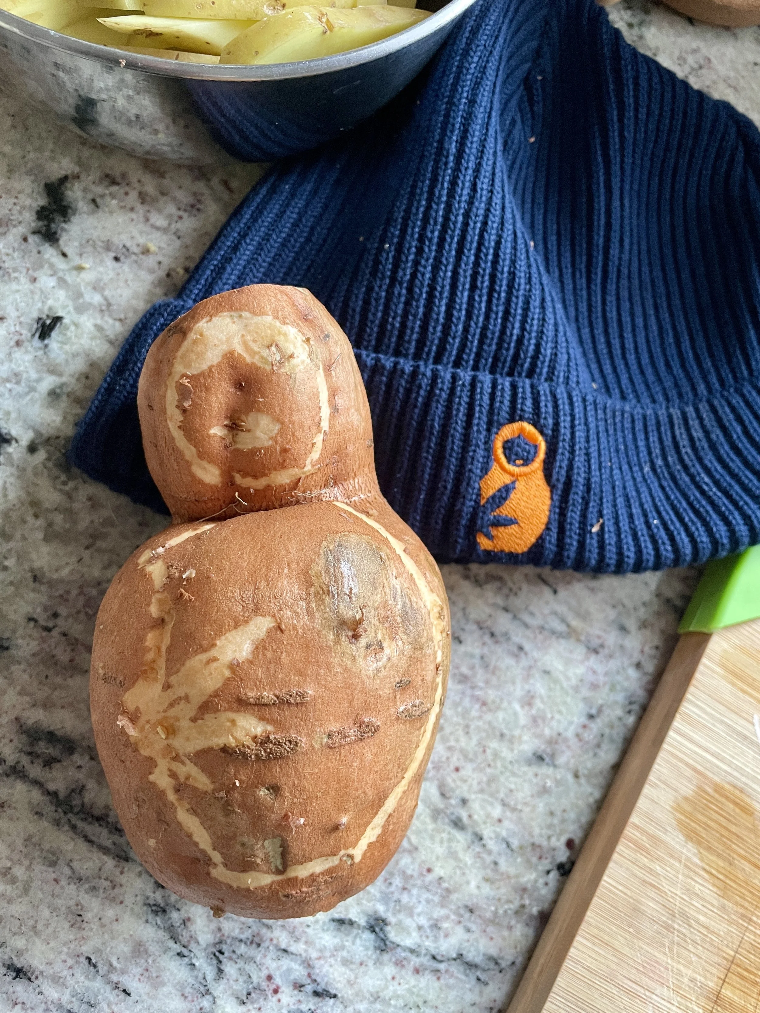 Mary Trushka als Sweet Potato