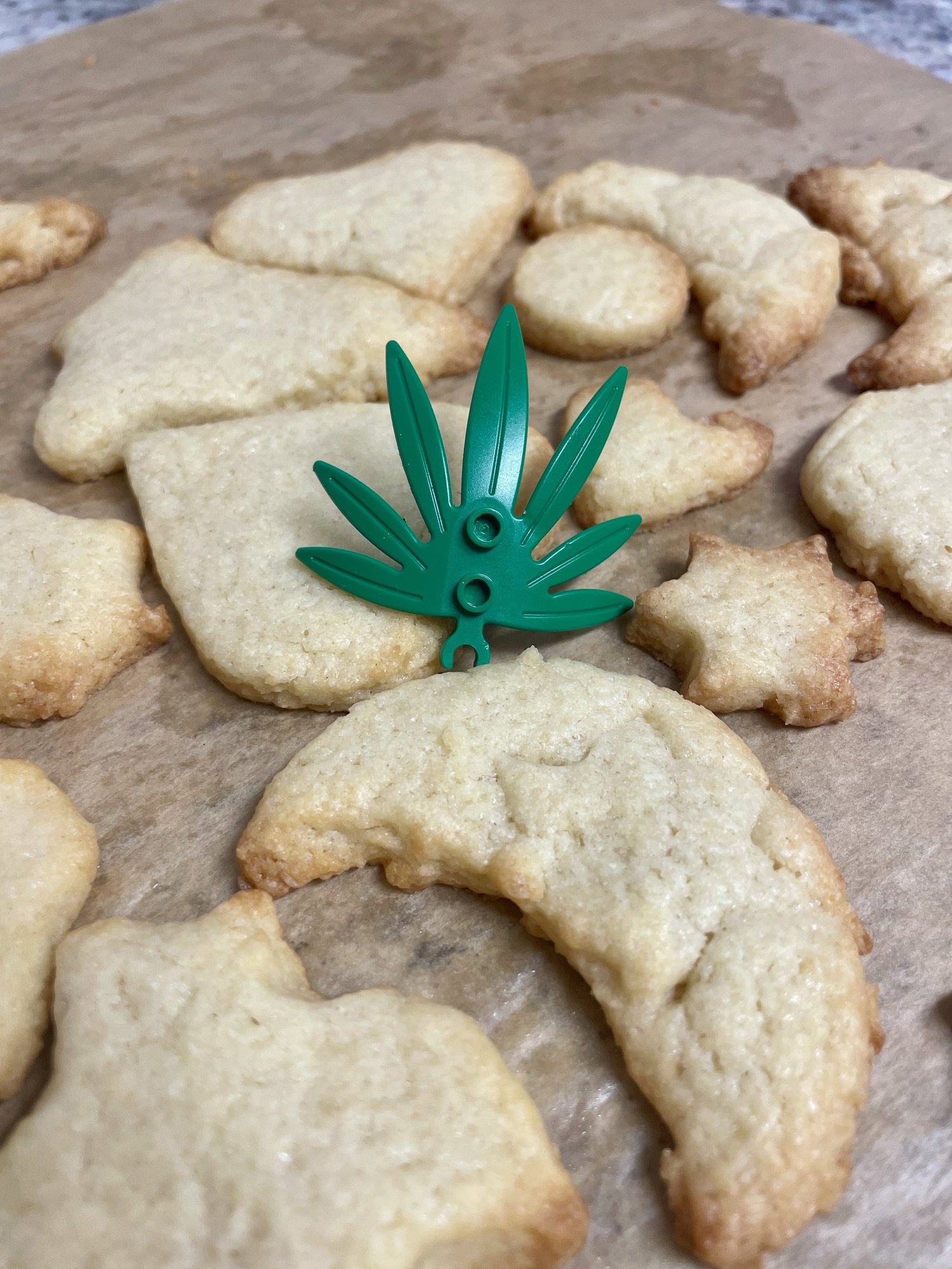 Backen mit THC: Warum 180°C Ofentemperatur euer THC nicht zerstört